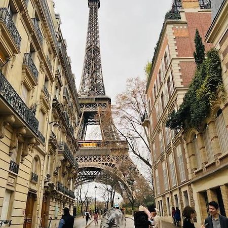 Au Pied De La Tour Eiffel Apartment Париж Екстериор снимка